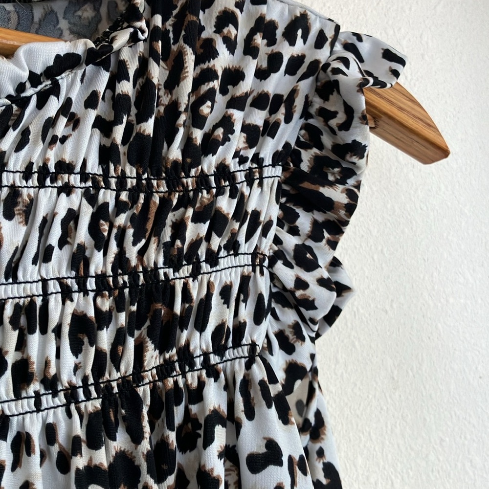 Leopard Print Ruffle Sleeve Top - Picture 4 of 6